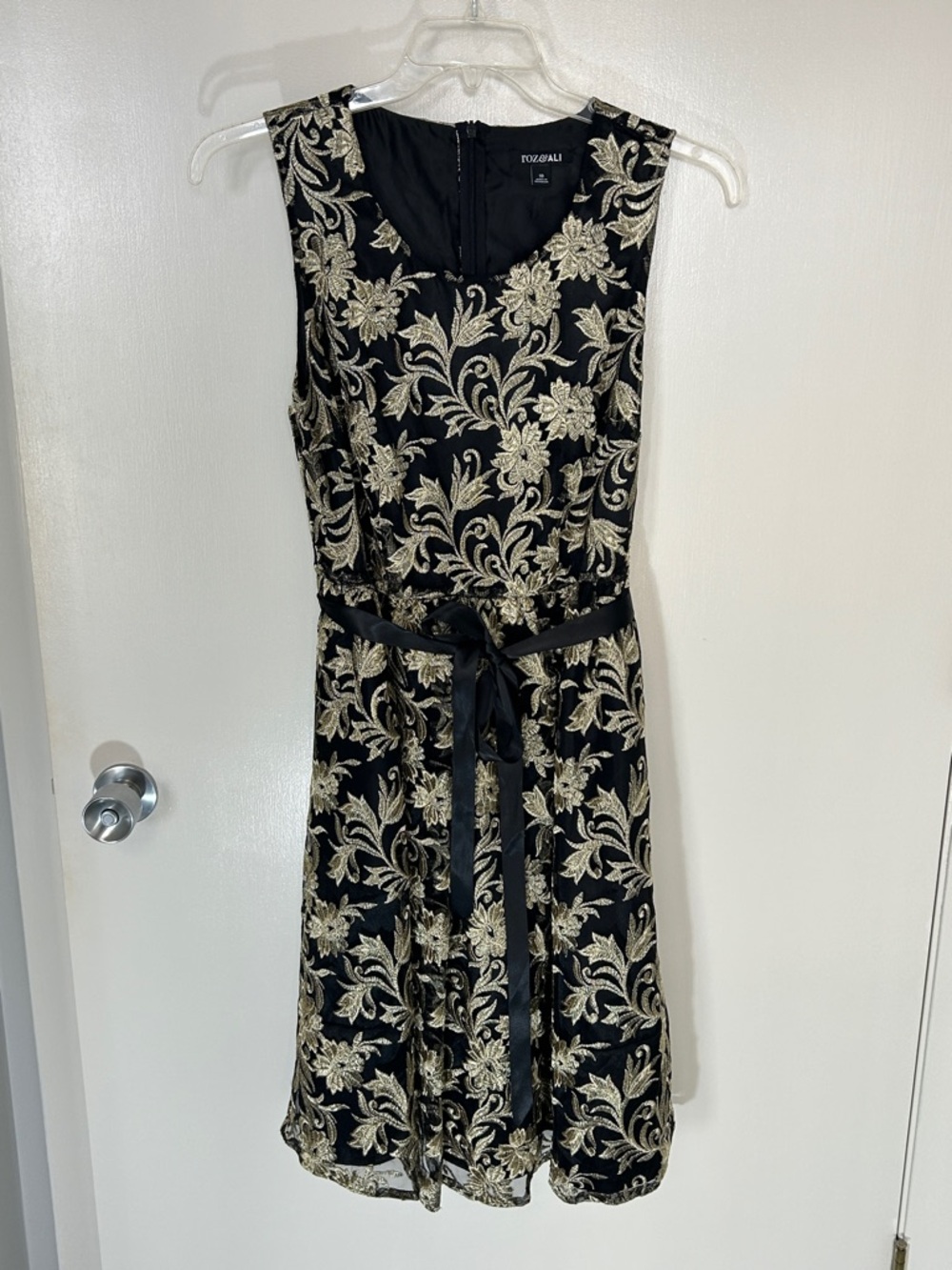 Roz & Ali Black and Gold Floral Fit-and-Flare Midi Dress, fully lined, pockets
